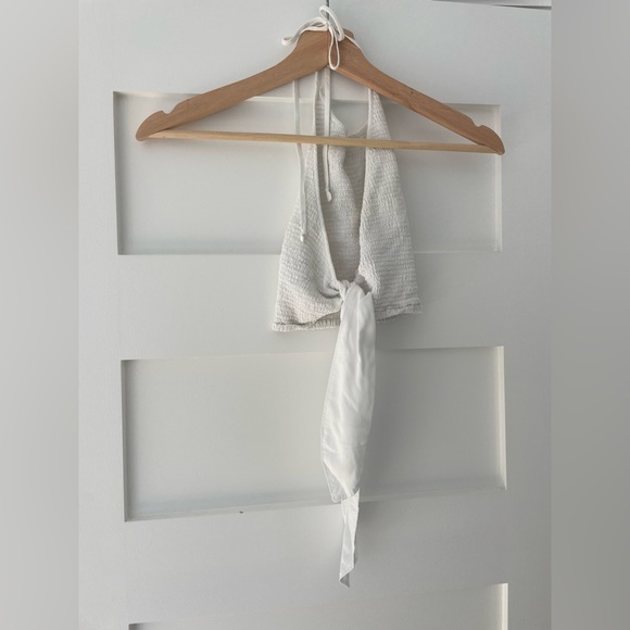 Aritzia Smocked Halter - Picture 2 of 2